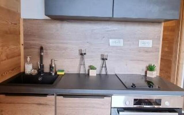 Studio Uissan Pour 5 Personnes a Cote Des Pistes