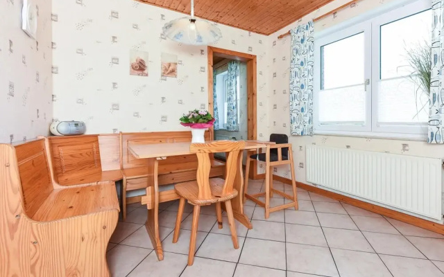 Geraumige Ferienwohnung mit Terrasse in Bensersiel