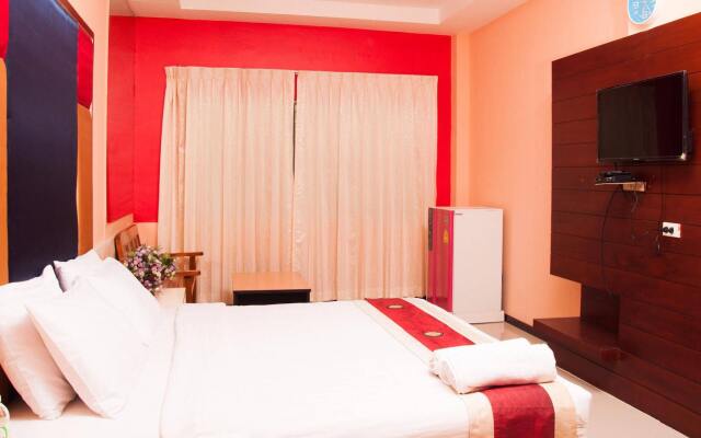 Le Platinum Inn
