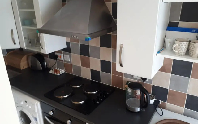 1-bed Apartment in Lewes Located Near Town Centre!