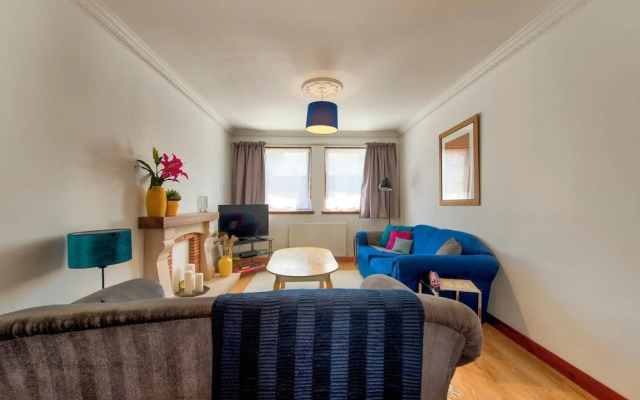 Charming and Quiet 3-bed House Near City Centre