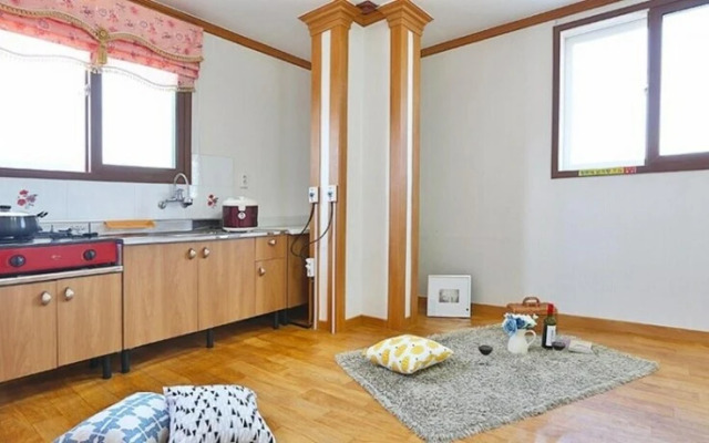 Pohang Wolpo Incense Pension