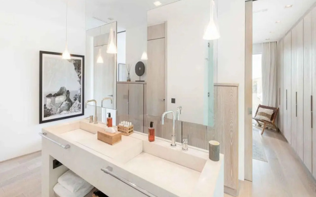 Holiday Home With Pool Area