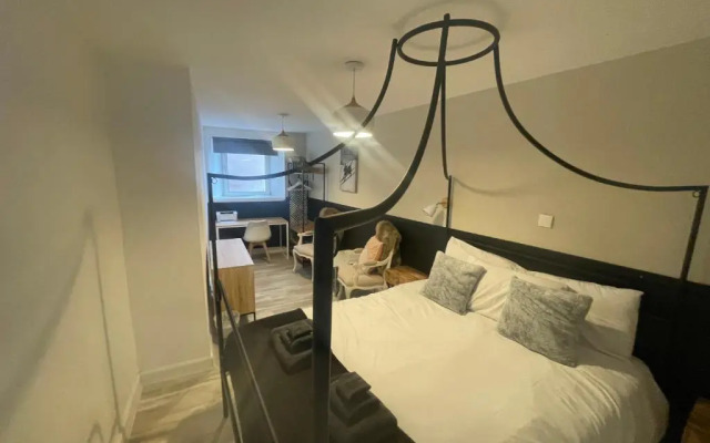 Alpine Apartments - 2