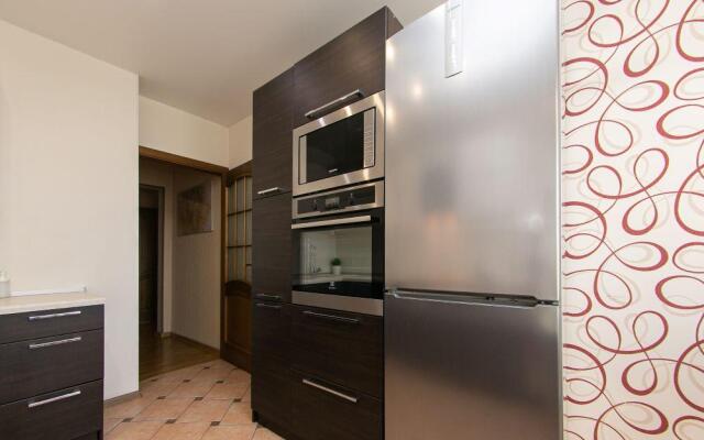 Good night (Гуд найт) на улице Сибирская 56