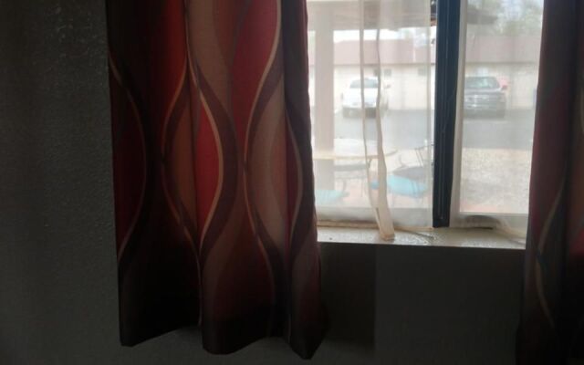 Red Rock Motel
