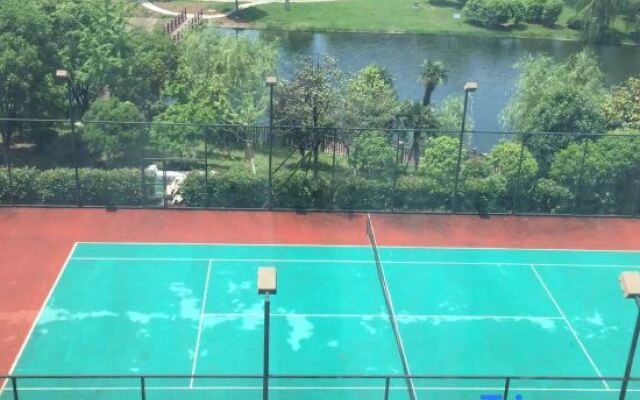 Zhonglang Holiday Hotel
