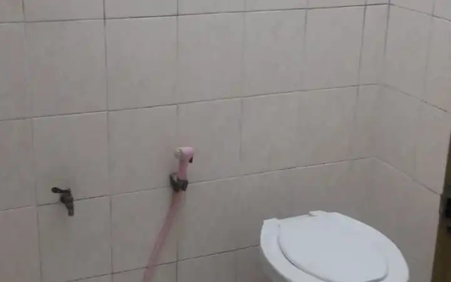 Penginapan Meli by ZUZU