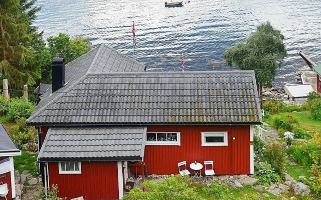 5 Person Holiday Home In Molde