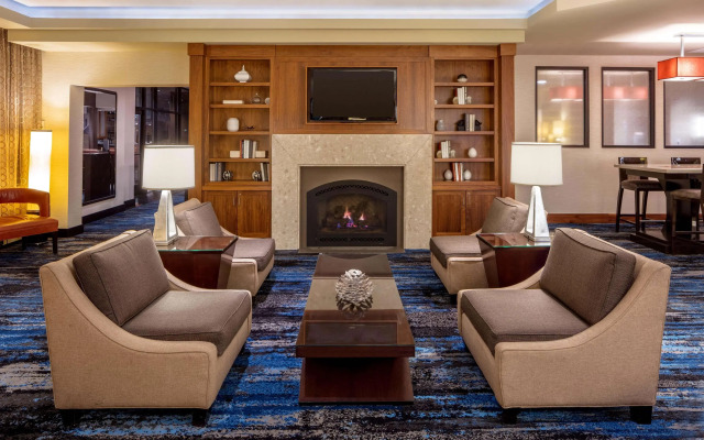 DoubleTree Suites by Hilton Hotel Minneapolis
