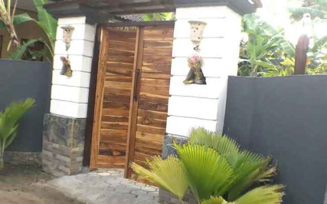 Lembongan Reef Bungalow