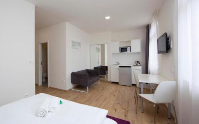 Rozmaryn Apartments
