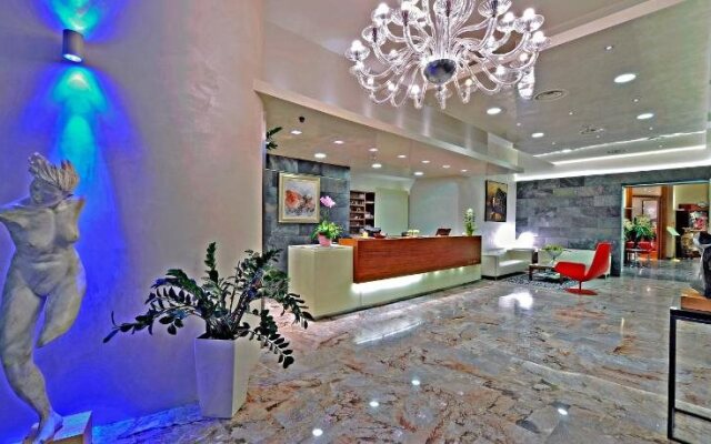 Majestic Beach Hotel & Wellness