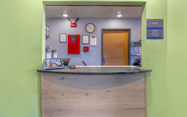 Extended Stay America Select Suites - Wilmington - West