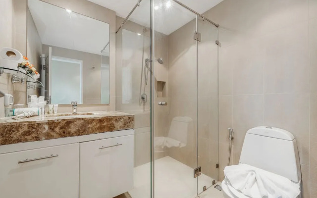 1BR Escape Near Beach & Local Bites C195