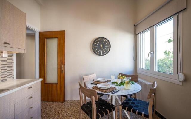 Sofias LemonTree Family House
