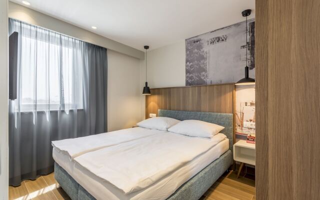 Ringo Apartments