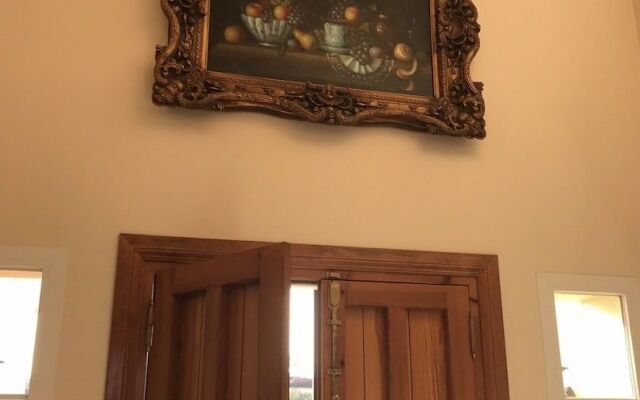 Boutique Guest Rooms