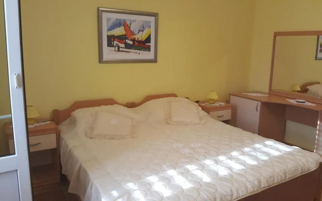 Rooms Slade