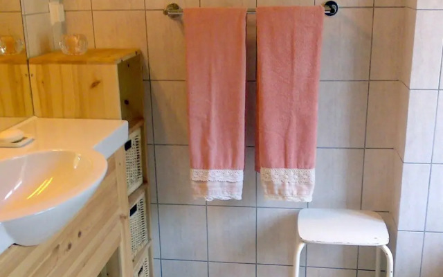 7 Person Holiday Home in Ualand