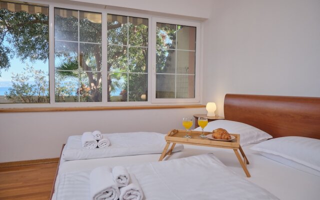 Holiday Seaview Apartment by Litto