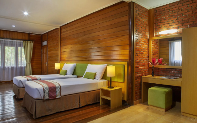 Jambuluwuk Convention Hall & Resort Puncak