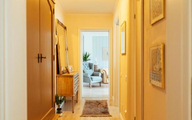 Aviatiei Luxury Apartment