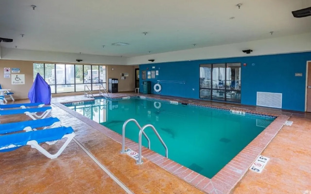 Comfort Inn & Suites