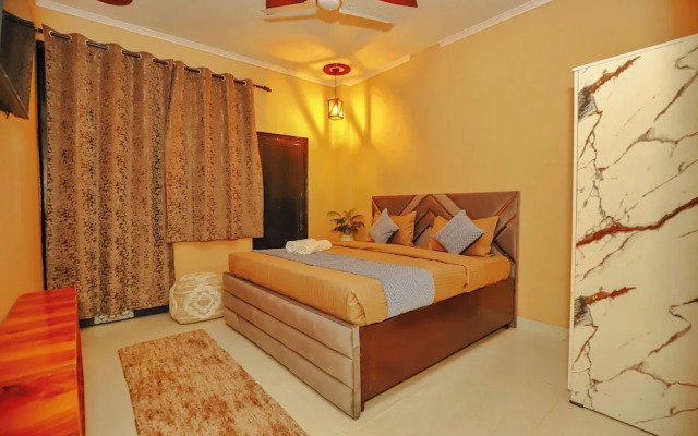 Roomshala 101 Lakshmi Residency