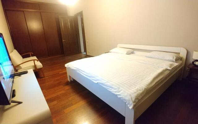 One bedroom Luxery 23 Khreshchatyk str Centre