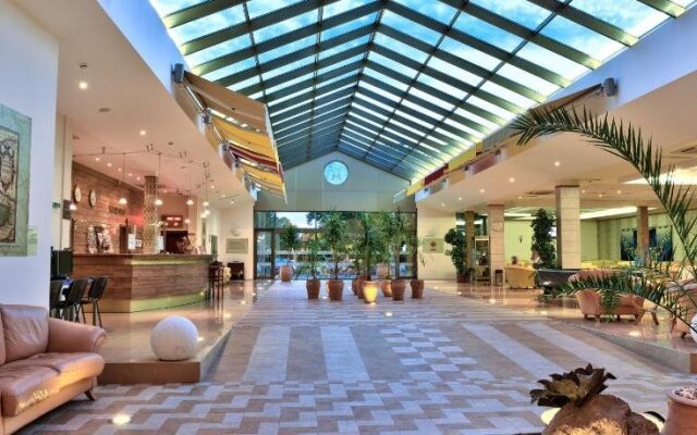 Les Magnolias Hotel