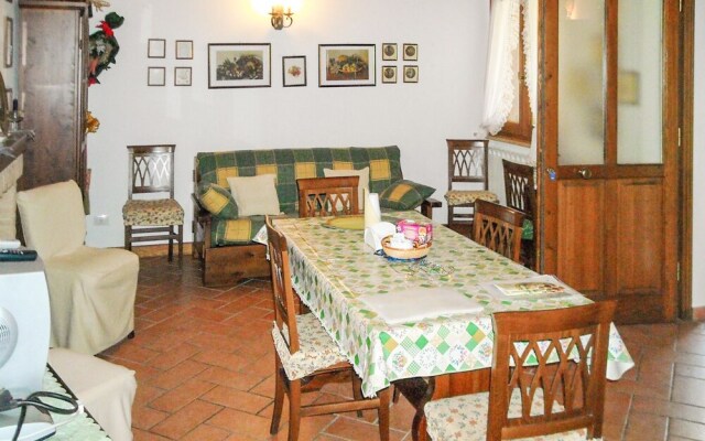 Traditional Apartment Beatrice