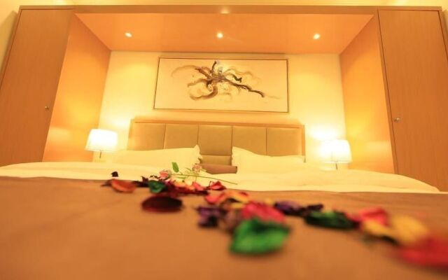 SDM GULF Apartments
