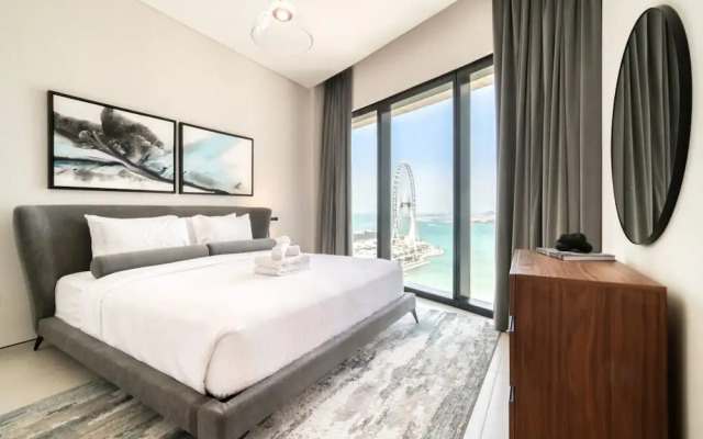 Serene Beachfront Ain Dubai View at Address JBR