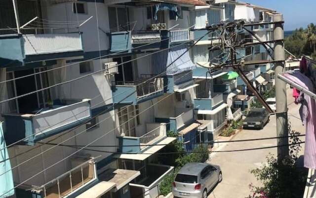 Cosy,nice and Convenient Family sea View Apartment