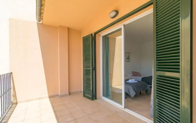 Goixa in Lloseta With 3 Bedrooms and 2 Bathrooms