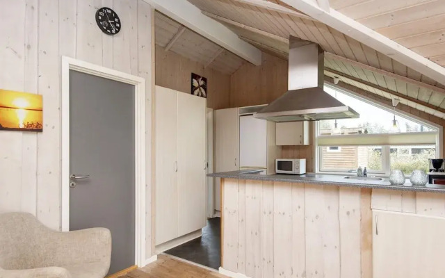 6 Person Holiday Home in Hemmet-by Traum