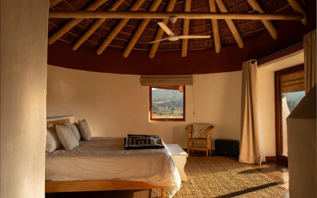Zebras Crossing Lodge