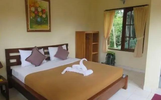 Kenari House