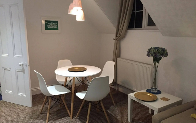 Stonefield Apartments