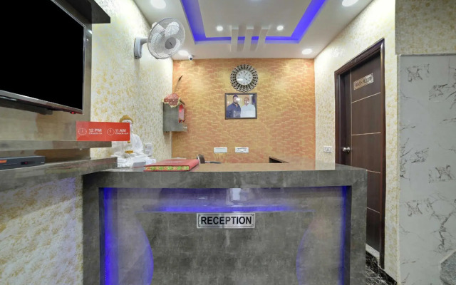 Oyo 4184 Hotel The Rts