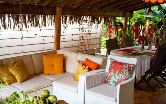 Manaeva Lodge