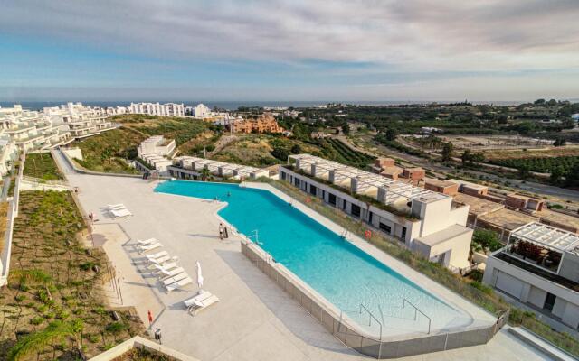 OV- Stunning flat in relaxing resort, gym