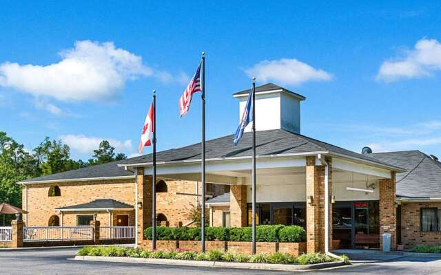 Quality Inn Petersburg Fort Lee Area