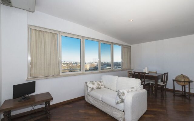 Trastevere Little House