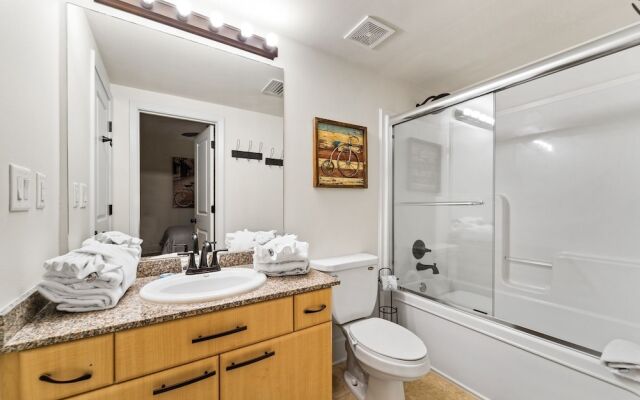 Crb0606 3 Bedroom Condo