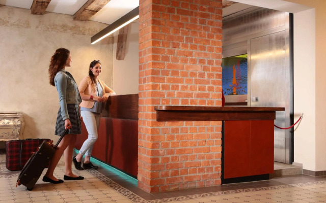 Hotel Münchner Hof und Blauer Turm