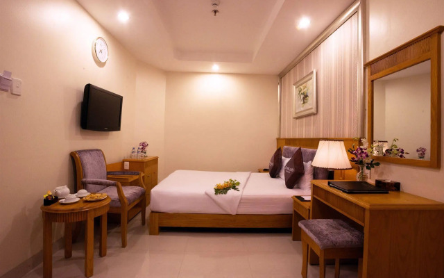 Silverland Sil Hotel