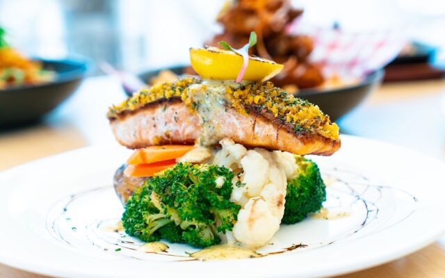 Horse & Jockey Hotel