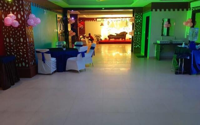 Hotel Lal Qila